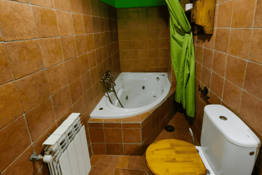 escapada romantica con jacuzzi y chimenea